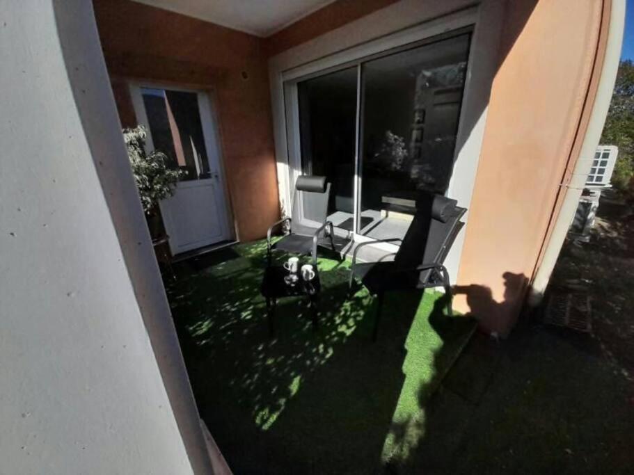 Appartement Spacieux &Tres Calme. Spacious & Very Quiet Apartment. Carros Exterior foto